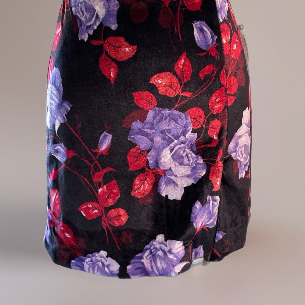 Maeve by Anthropologie Viscose Blend Floral Velvet Mini Skirt NWT Size 4